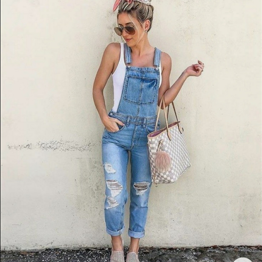Lanhan Distressed StraightLeg Bib Overalls Medium